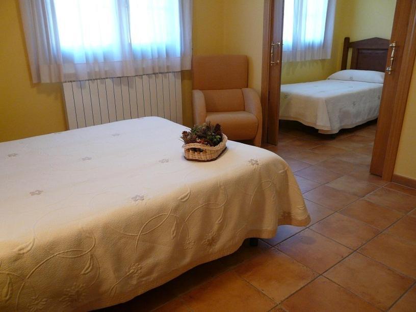 Complejo Turistico Bielsa Hotel Y Camping ภายนอก รูปภาพ