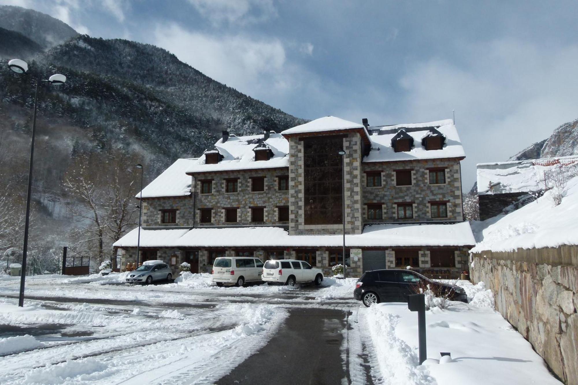 Complejo Turistico Bielsa Hotel Y Camping ภายนอก รูปภาพ